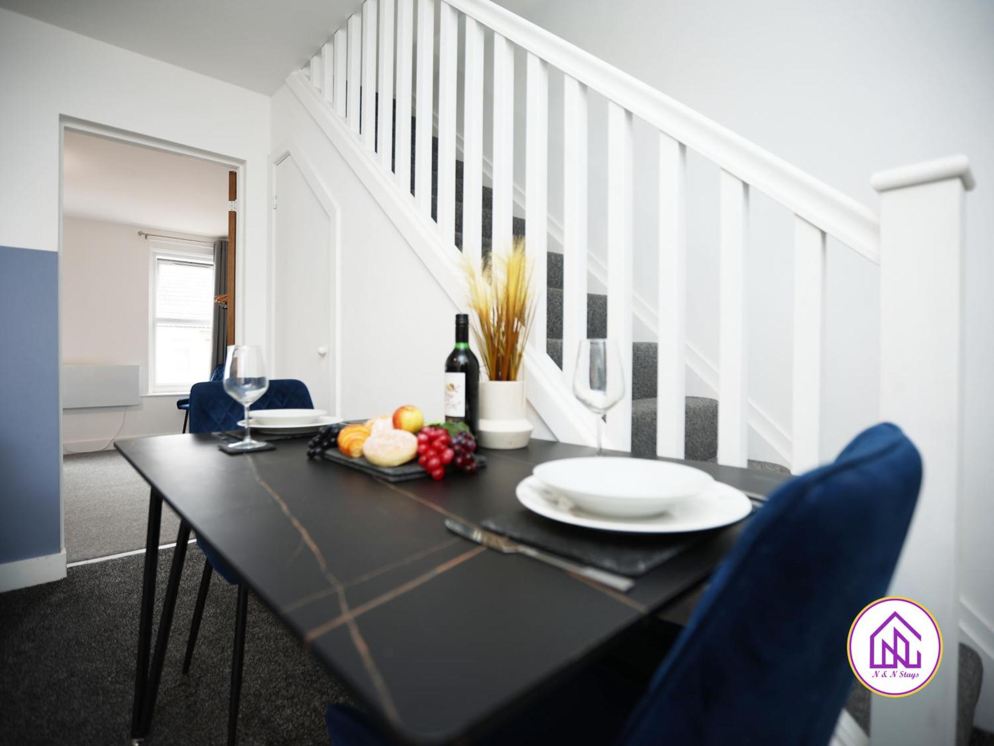 Apartment Havelock - Ideal For Contractors, Central Location & Great Disc For Long Swindon